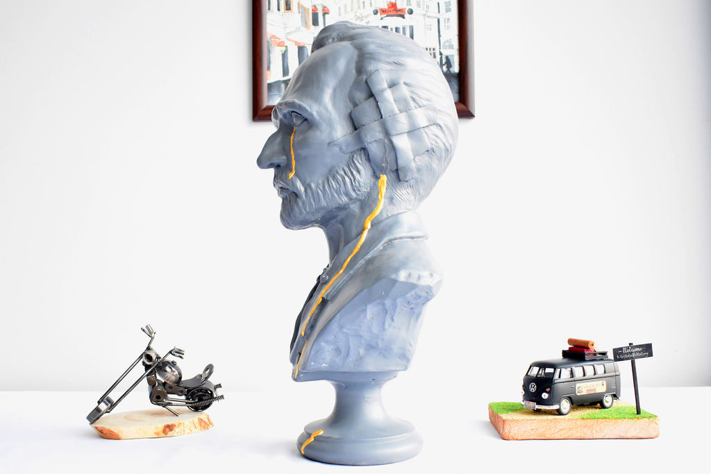 Large Van Gogh Bust Sculpture: Golden Tear Art Decor