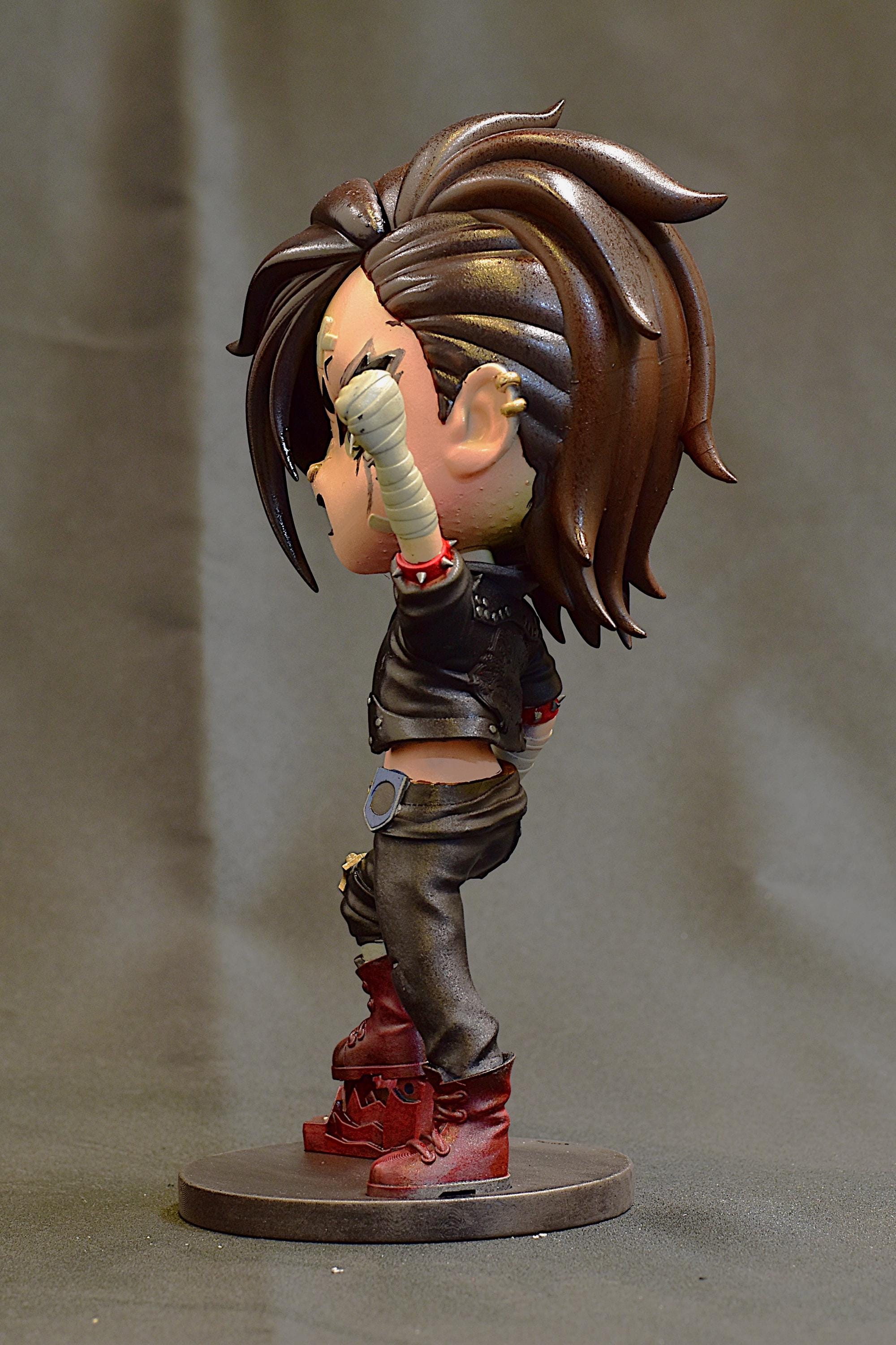 Hand-Painted Vi Chibi Statue: LoL Inspired 3D Model