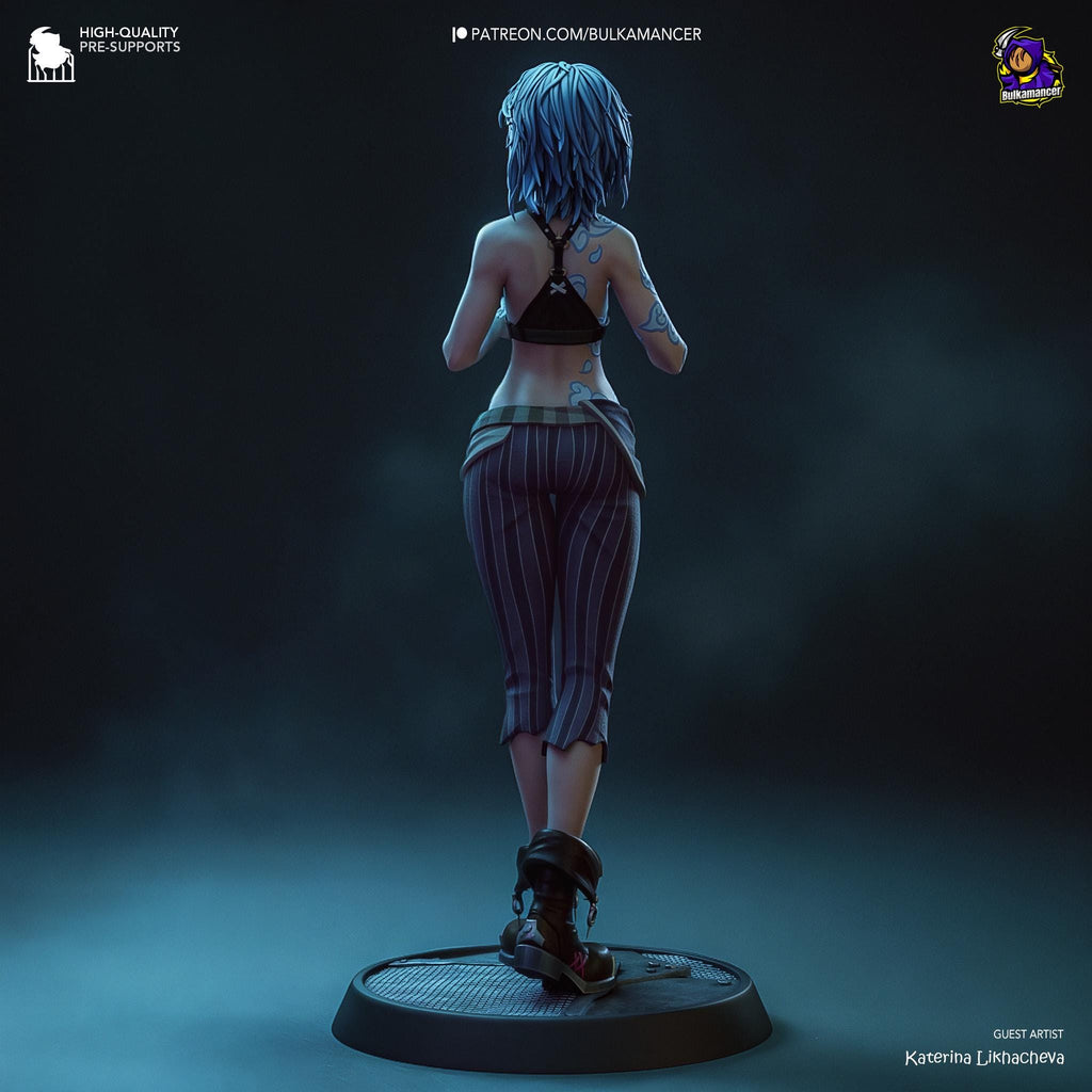 3D Printed Jinx Figurine: LoL Inspired Collectible Fan Art
