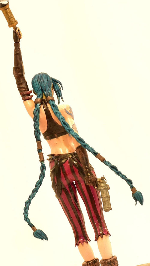 3D Printed Jinx Figurine: LoL Inspired Collectible Fan Art