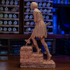 Estatua de Resina Hinako: Figura de Terror Inspirada en Silent Hill, Diorama Pintado a Mano